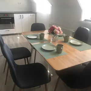 Sára Magánszálláshely Apartman Debrecen